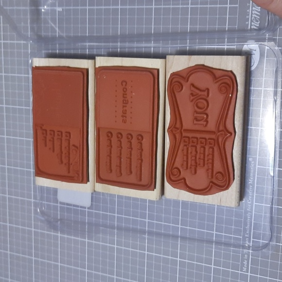 Check it Out Rubber stamp set 2007 - Picture 2 of 2